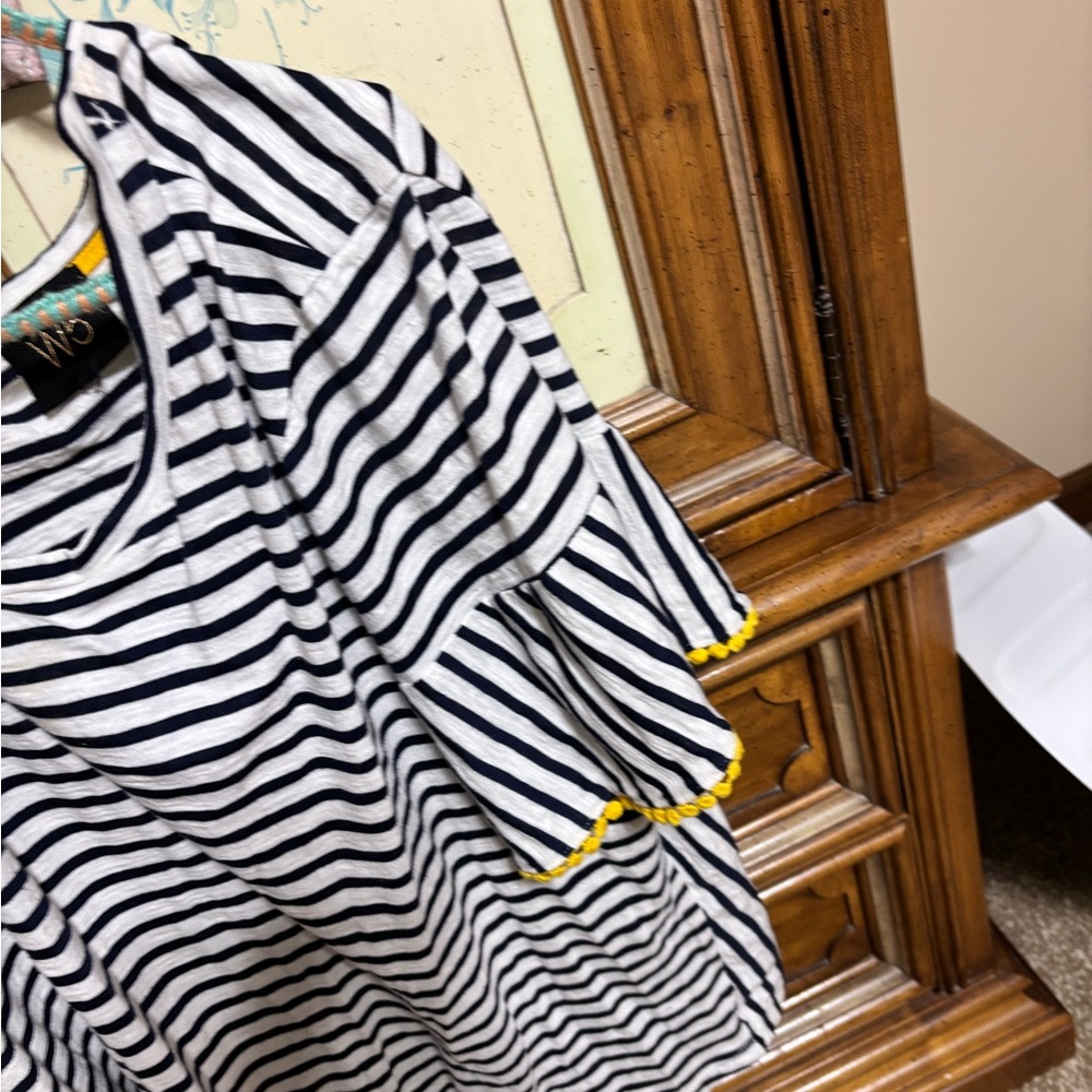 W5 Black and White 3/4 Sleeve Striped Tee